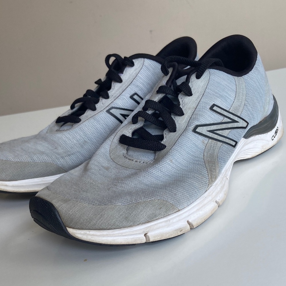 New Balance Men's Athletic Shoes in Gray and Black